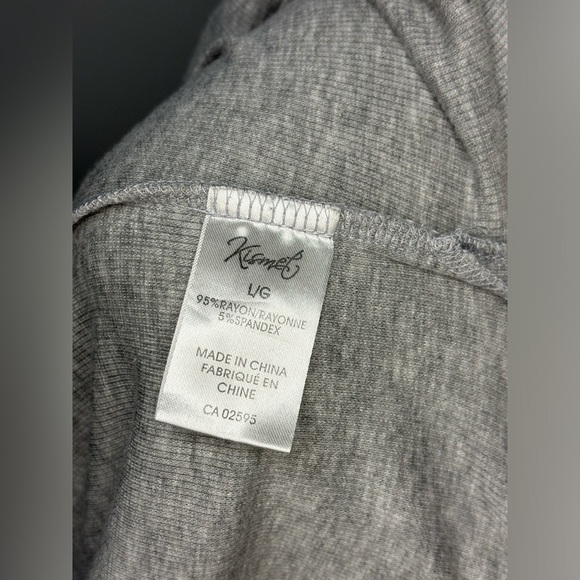 Kismet long teeshirt dress with side slits. Asymmetrical. Size large. Light grey - Picture 4 of 7